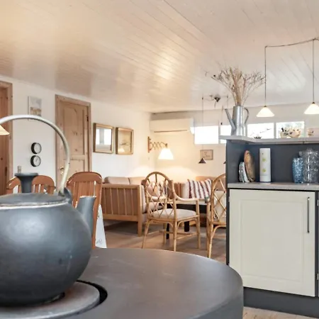 6 Person In Haarby-by Traum Brunshuse